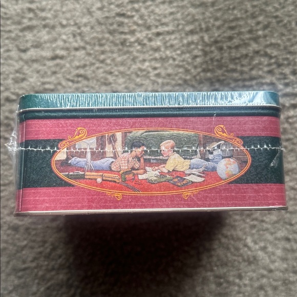 1994 Vintage Crayola 64 Crayons Collectible Tin - Picture 4 of 7